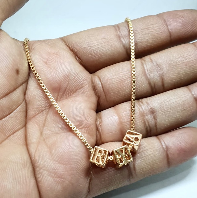 Kalung wanita kalung inisial kalung huruf kalung replika emas kalung huruf kotak