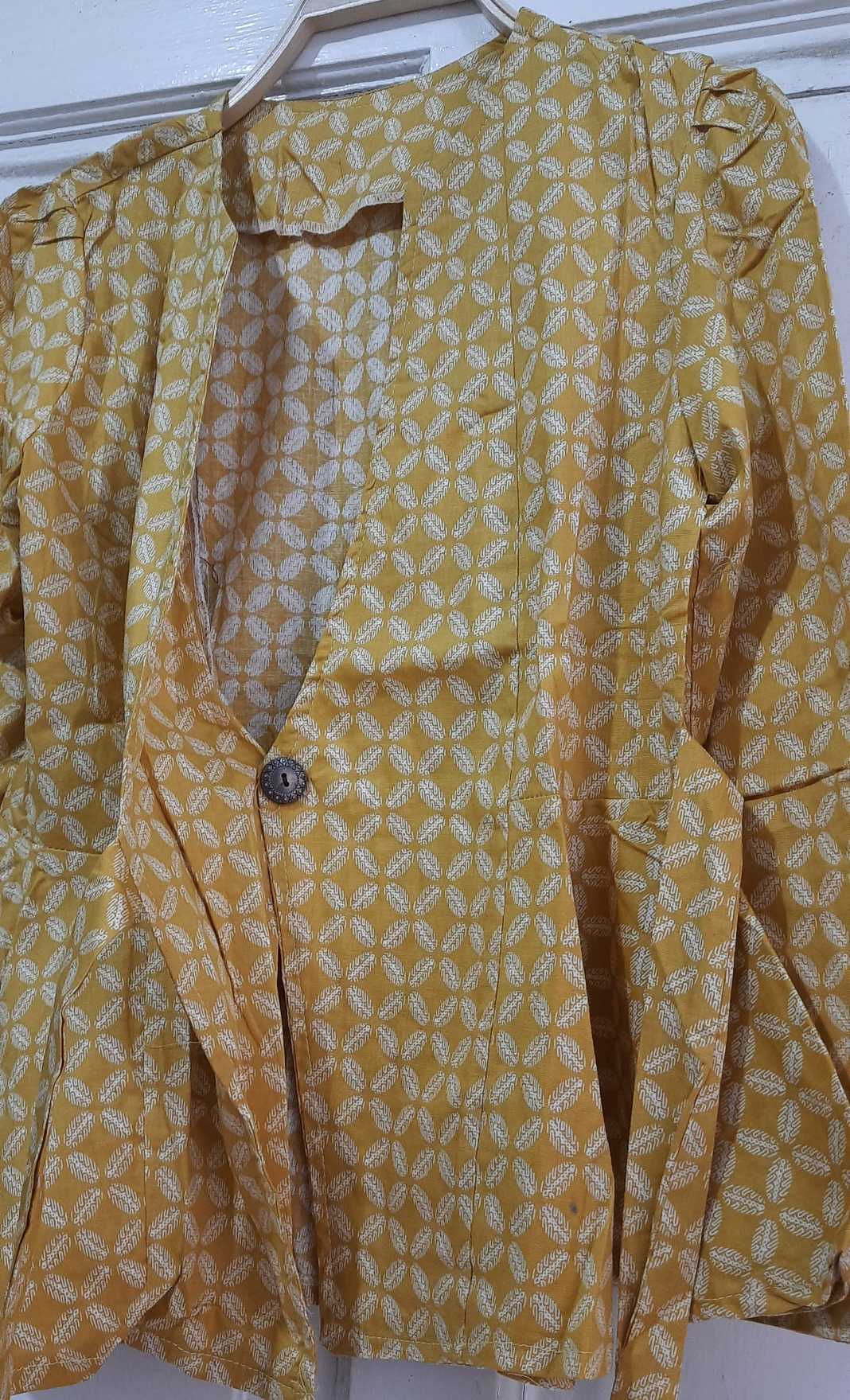 Pretty Batik Valencia Atasan Batik Peplum Lengan Panjang - Blouse Wanita Fit Up To L