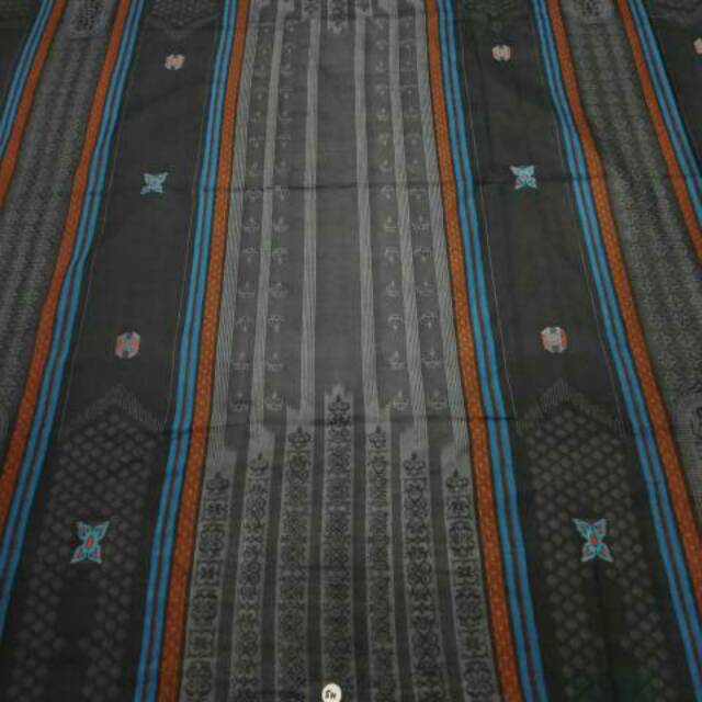 Sarung Atlas Jacquard Afkir