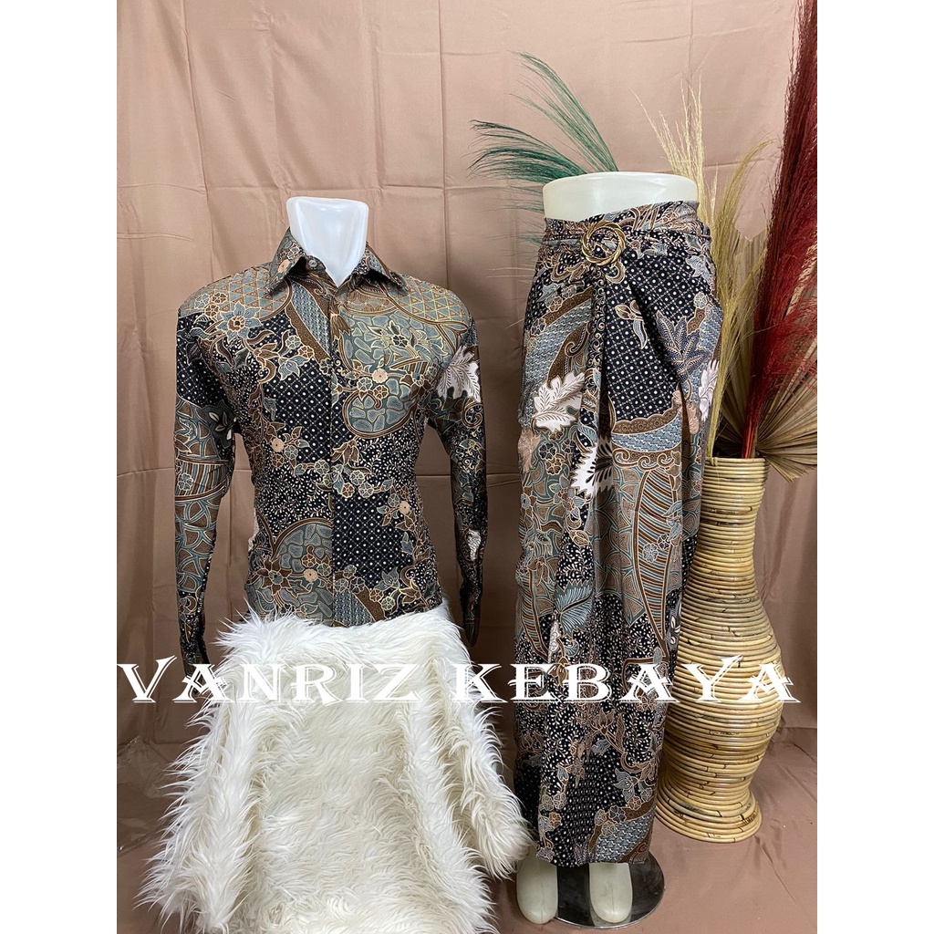 By GoldenStoreBATIK COUPLE / BAJU BATIK COUPLE / BATIK SET / BATIK LENGAN PANJANG / BATIK COUPLE ROK LILIT / ROK LILIT BATIK COUPLE