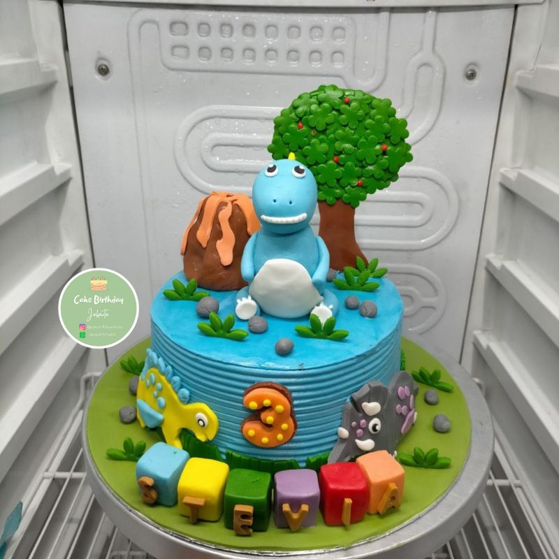 

DINO CAKE / CAKE BIRTHDAY JAKARTA / CAKE BIRTHDAY ANAK / CAKE BIRTHDAY COWOK / BIRTHDAY CAKE / KUE ULANG TAHUN / KUE ULANG TAHUN ANAK / DINO