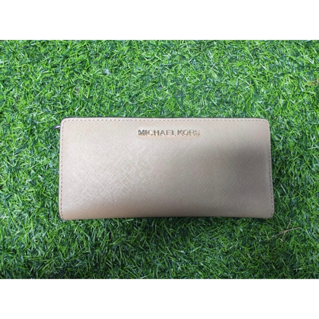 PRELOVED  Michael Kors Jetset Travel Wallet