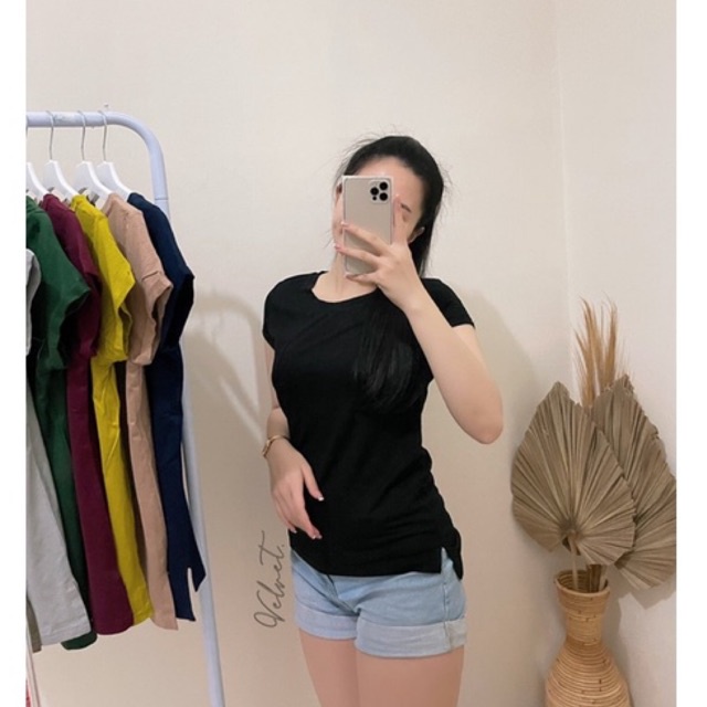 Kaos Wanita Import Round Neck Pocket