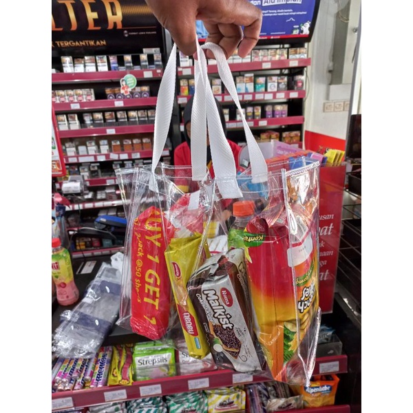 

Tas Mika PVC Serbaguna Tebal dan Lentur (Pegangan Bisban)