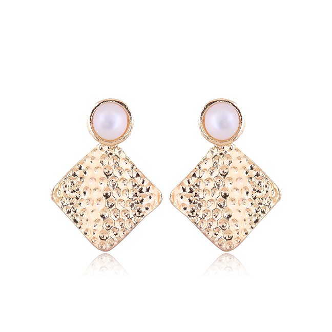 LRC Anting Tusuk Fashion Gold Metal Geometric Stud Earrings A59766