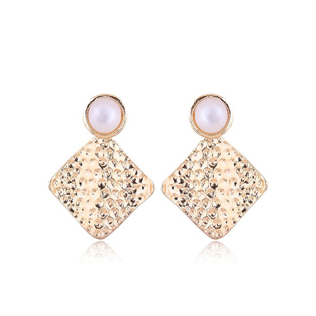 LRC Anting Tusuk Fashion Gold Metal Geometric Stud Earrings A59766