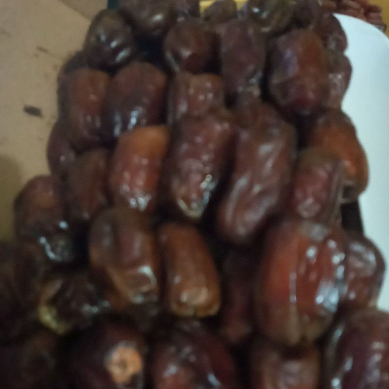

kurma al amal 1 dus isi 10 kg