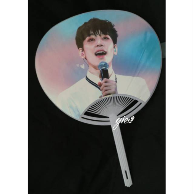 Mini Uchiwa Wonwoo by Raffine_ww