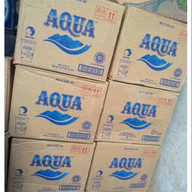 Aqua Air Mineral Cup 220ml Dus Isi 48pcs Hanya Grabgojek Shopee Indonesia 1710