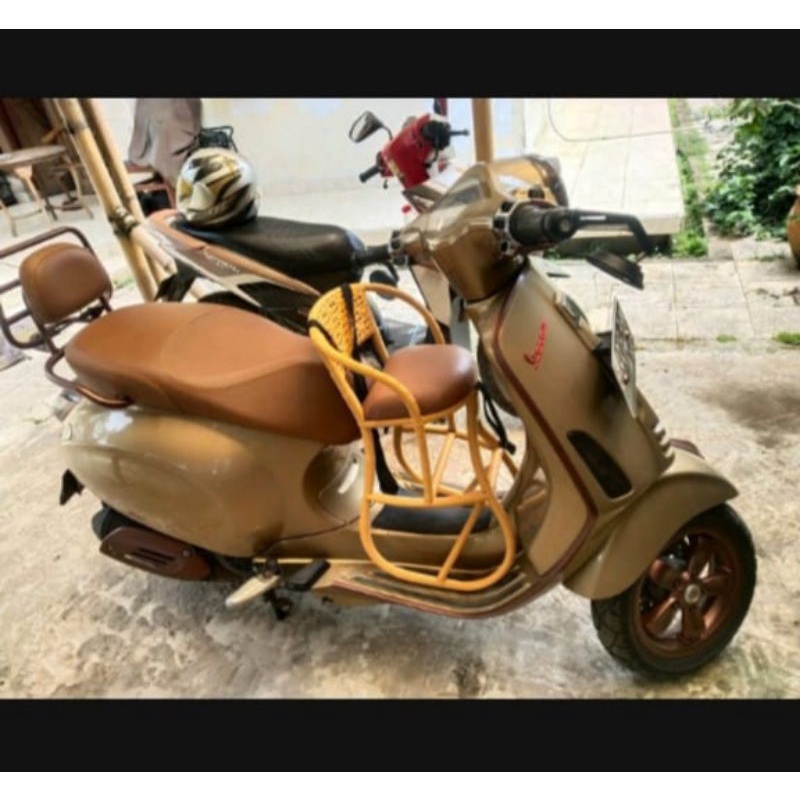 jok bonceng anak motor vespa matic new black edition