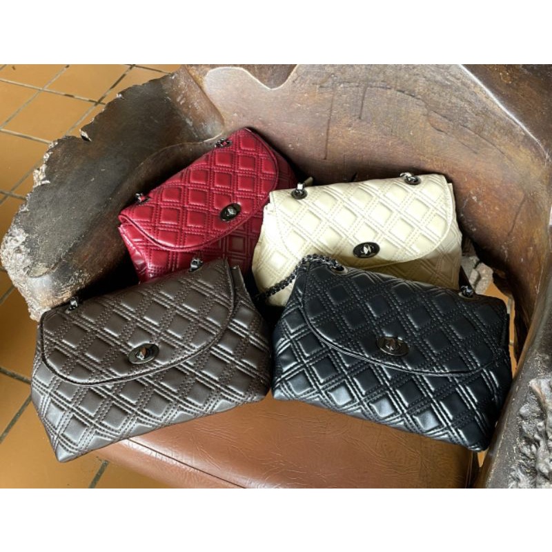 [READY] SLEMPANG SUHITA BAG BY MOONZAYA