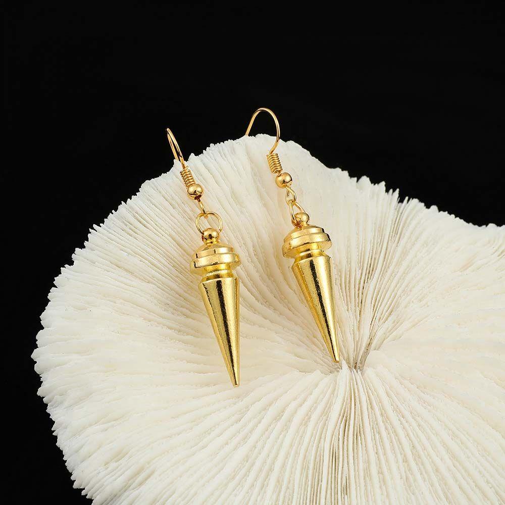 Anting Hoop Emas Agustina Gaya Punk Hip Hop Lingkaran Anting Rivet SPY X Keluarga Kerucut Tajam Pria Earring
