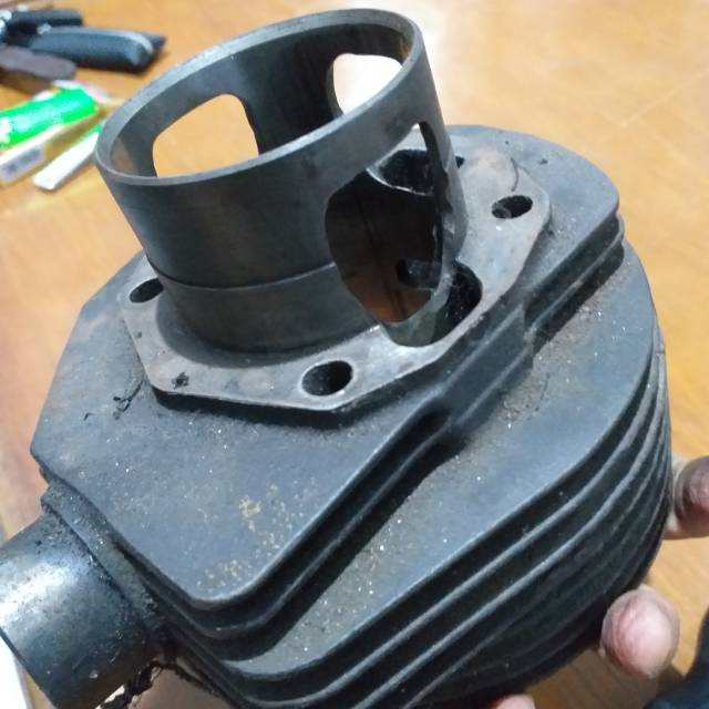 Blok vespa Lubang 3 ori kode 1 f