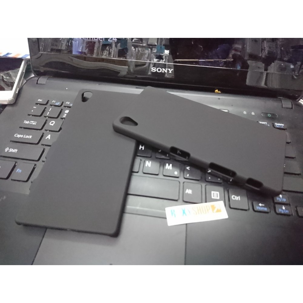 Hard Case Sony Xperia Z5 Premium Hitam