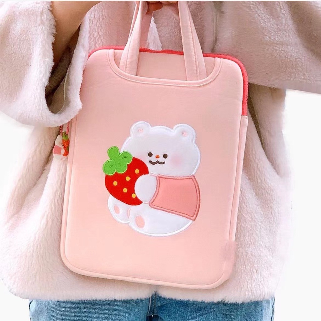 Sleeve Pouch Sarung Tas Bag Case Ipad Tab Tablet Macbook Air Pro Laptop Asus Acer Lenovo HP Huawei 11 12 13 14 15 inch Motif Gambar Kartun Bear Beruang Strawberry Cherry Pink Coklat Brown Cute Murah Korean Jinjing Tali Strap Waterproof Tahan Air Slot