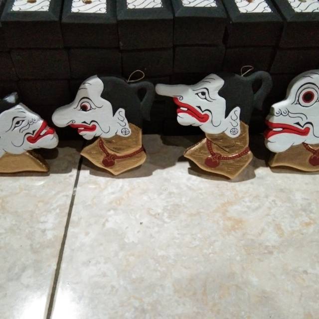 HIASAN DINDING PUNOKAWAN ( BAGONG - PETROK - GARENG - SEMAR )PAJANGAN