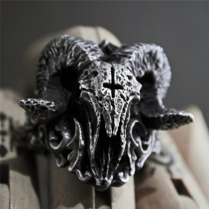 Vampire Ring Goat Ring Stainless Steel Bull Skull Unique Engagement Party Ring Men Punk Ring Jewelry Sheep Goat Head Horn Biker Ring