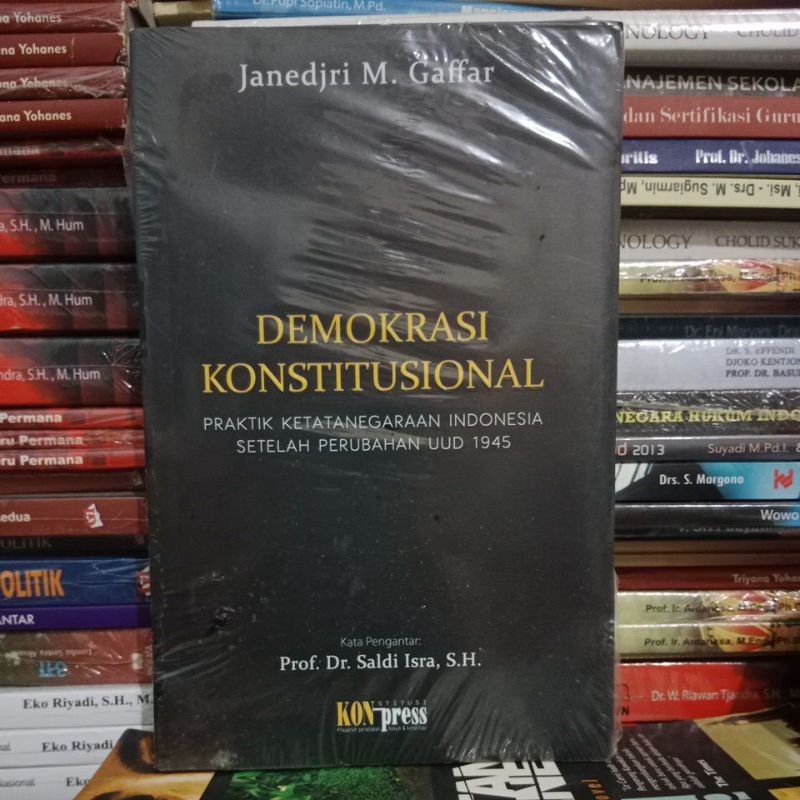 Demokrasi konstitusional ( SC, ORIGINAL)