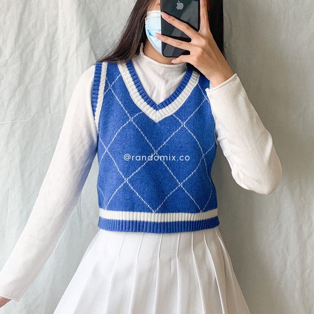 randomix.co - OFELIA VEST - blue argyle knit crop vest black