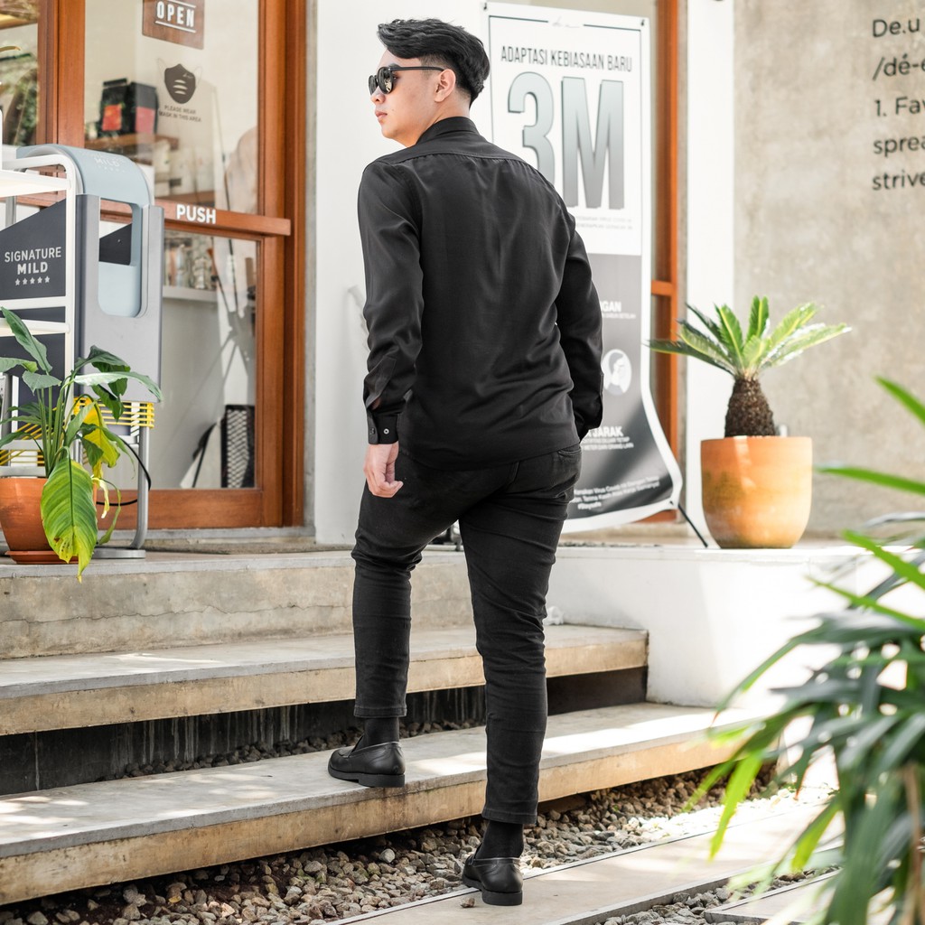 Lewis Black | 39-44 | Sepatu Tanpa Tali Hitam Loafers Pria Casual Kerja Formal Kantor Laki | Lvnatica x FORIND