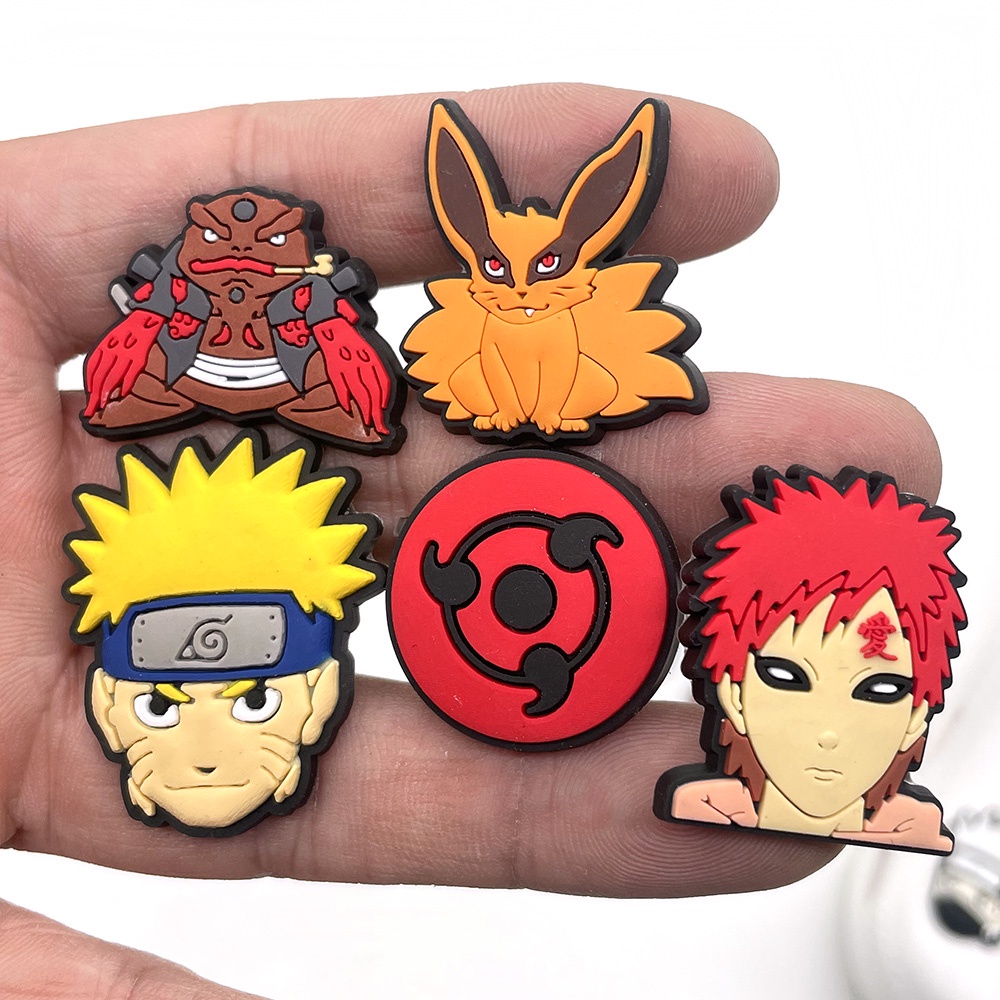 Charms jibbitz Action Figure anime Naruto Demon Slayer Blade Untuk Dekorasi Sepatu