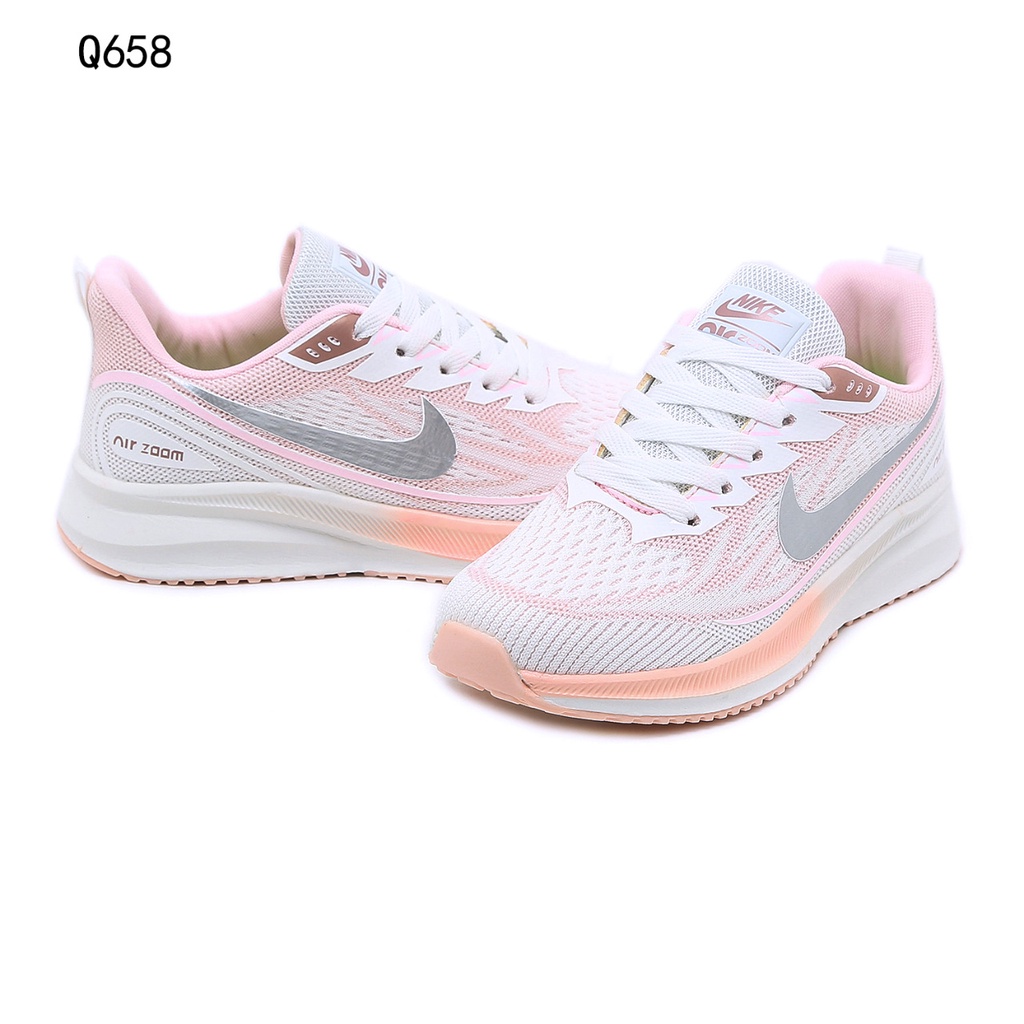 NK Women Sneakers Q658