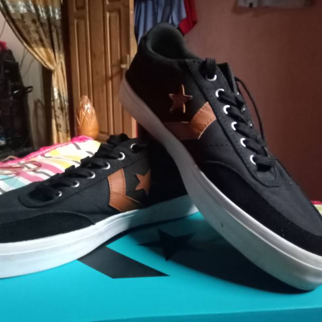 converse courtlandt ox