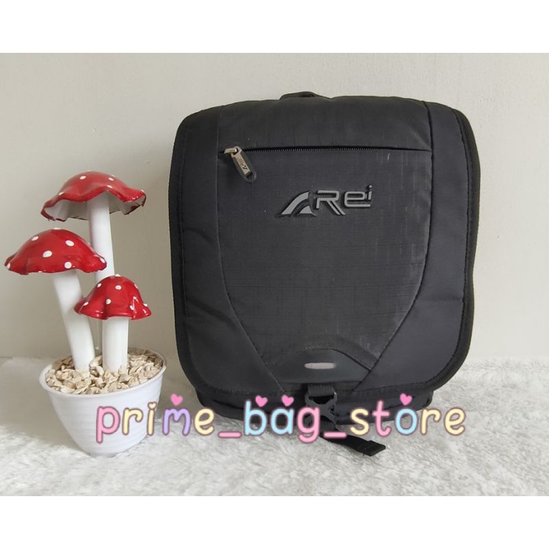 tas selempang Rei verasquez original