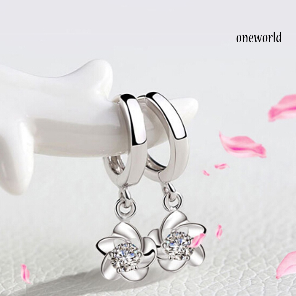 OW@ Fashion Women Plum Blossom Shape Dangle Rhinestone Leaverback Earrings Jewelry