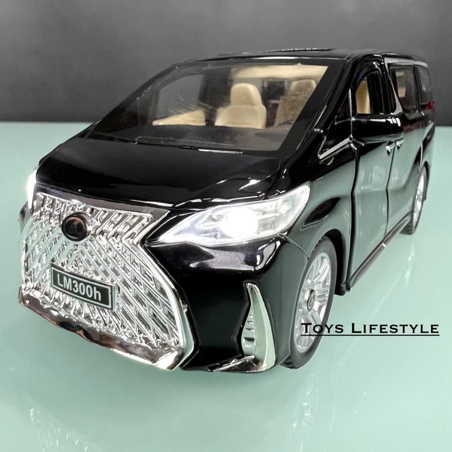 Mainan Mobil Diecast Lexus Alphard LM300H 1:32