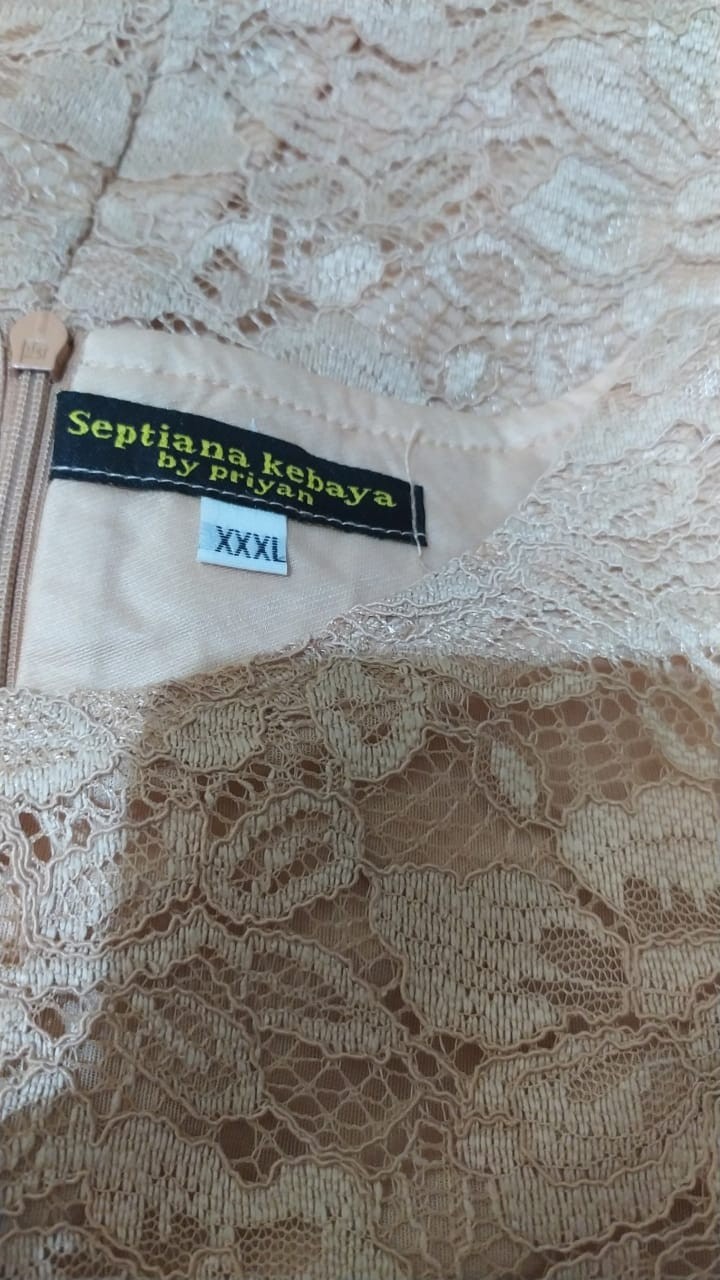 Couple Kebaya Brokat Jumbo Set Kemeja Batik Pria Modern / Couple Batik Keluarga / Kemeje Batik Pria