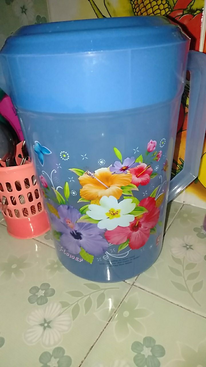 Sunlife Teko Plastik Jumbo Fiesta 4,3  Liter