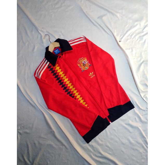 tracktop adidas spain