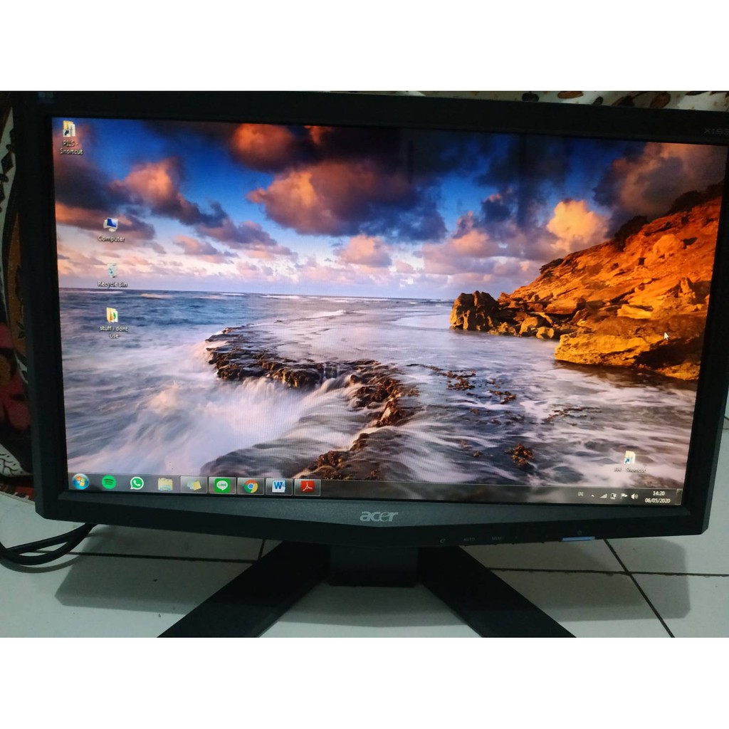 MONITOR KOMPUTER LCD ACER X193HQ C