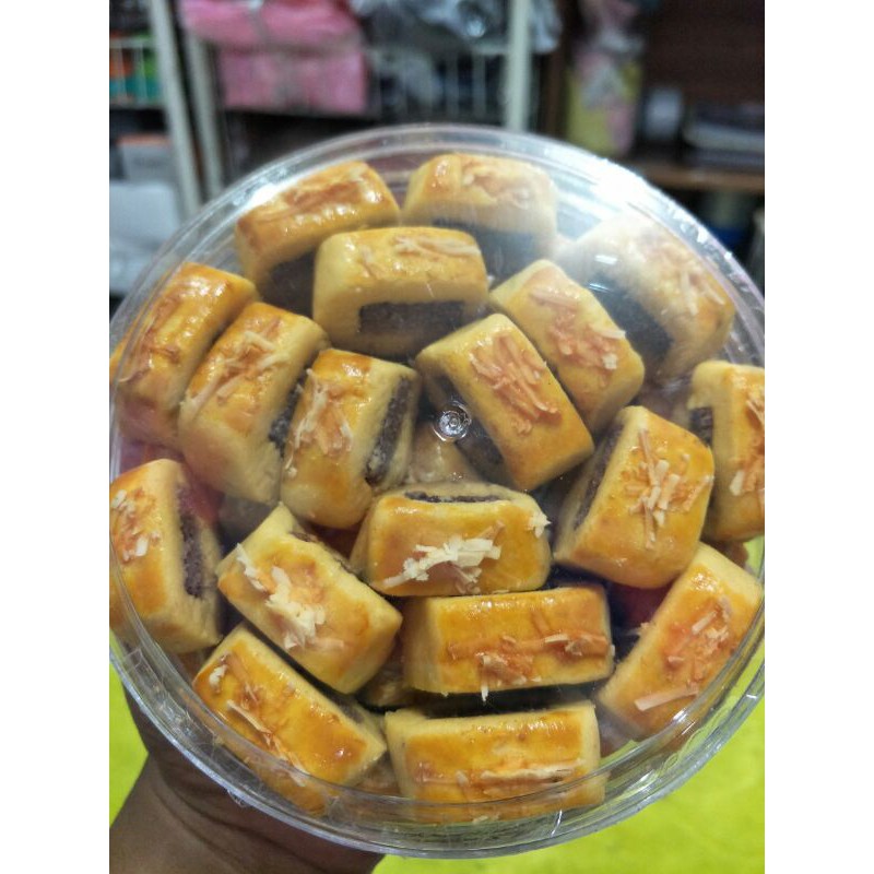 

kuker nastar wafer mix keju 250gr camilan jajan manis legit murah enak sehat