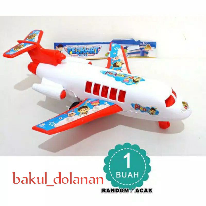 Mainan anak pesawat besar