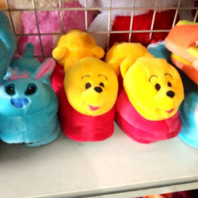 Sandal boneka karakter anak