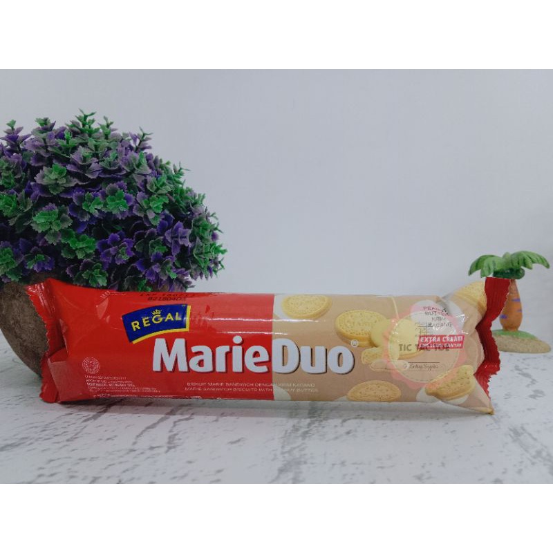 

Marie Regal Duo Peanut 100gr / Biskuit Marie Sandwich Dengan Krim Kacang