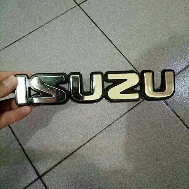emblem grill isuzu panther / logo tulisan isuzu panther kotak
