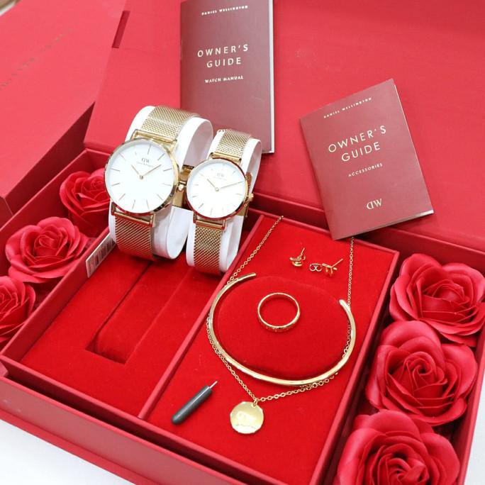 Jam Tangan Couple Dw Kotak Mawar- Best Seller Andini.Marketplace