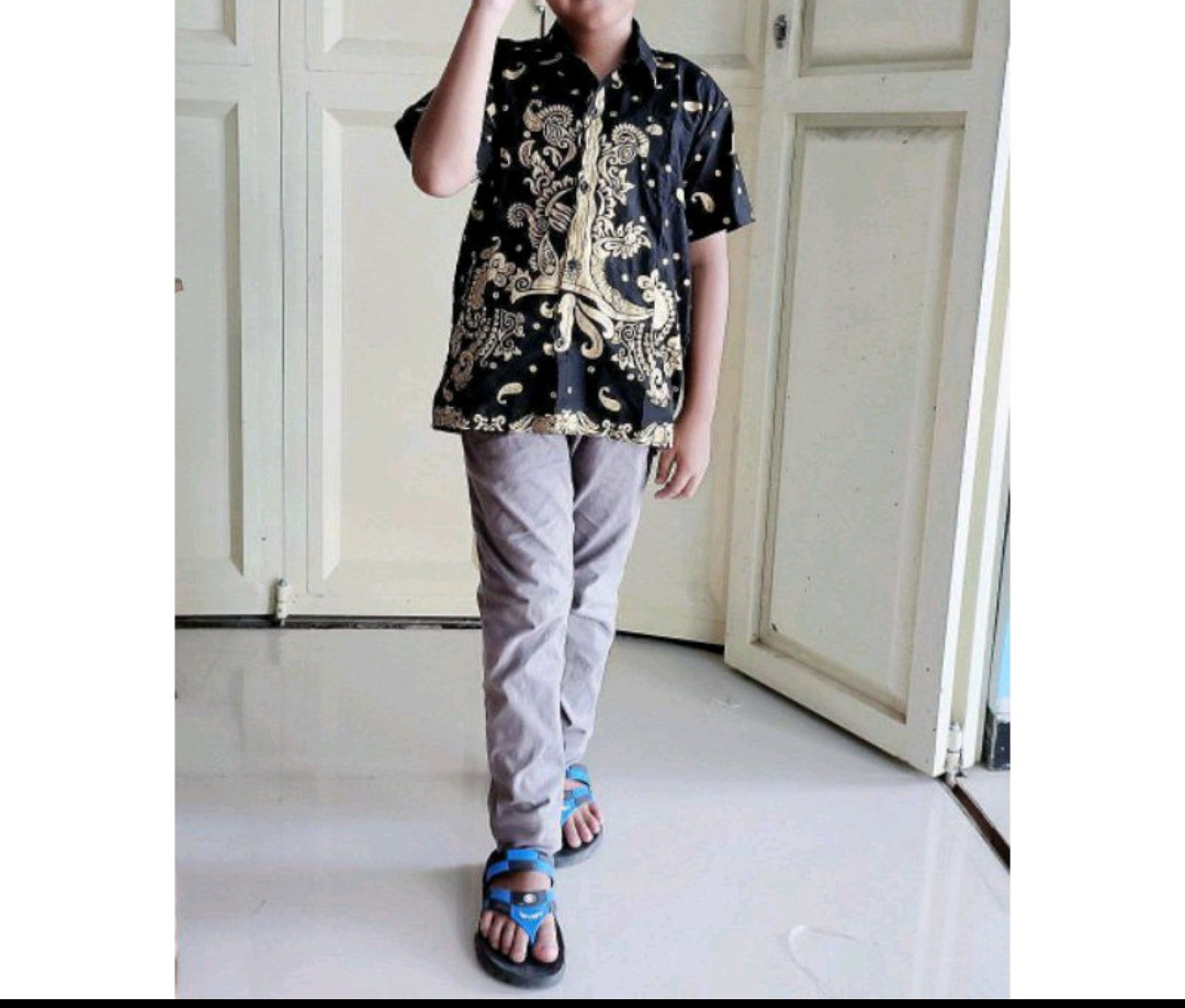 Kemeja Batik Anak Laki Laki Lengan Pendek Motif Terbaru!! Bisa Cod Gratis Ongkir