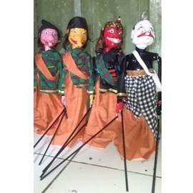 wayang golek set panggung klasik