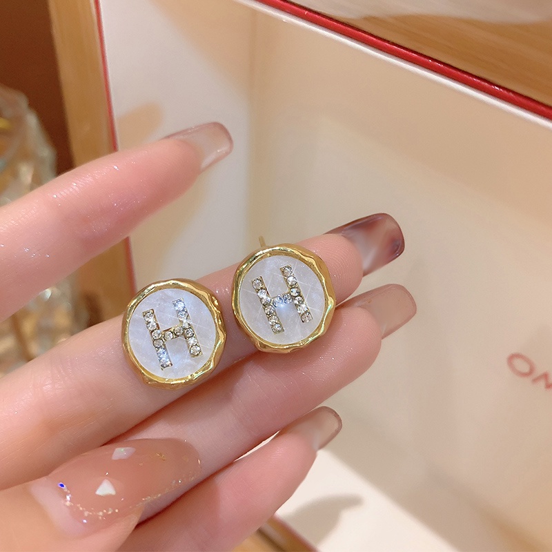 Anting stud Desain Bintang Aksen Berlian Gaya Korea Untuk Aksesoris