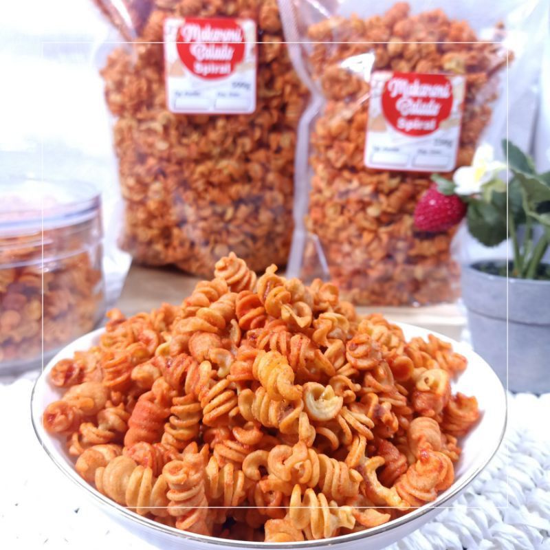 

MAKARONI SPIRAL 1/2KG(500GR)/MAKARONI SPIRAL EXTRA PEDAS/MAKARONI ULIR
