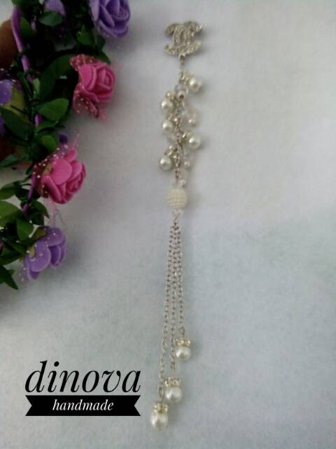 Bros dagu kristal panjang combi mutiara.bros dagu cantik by dinova store/bros jilbab/bros hijab