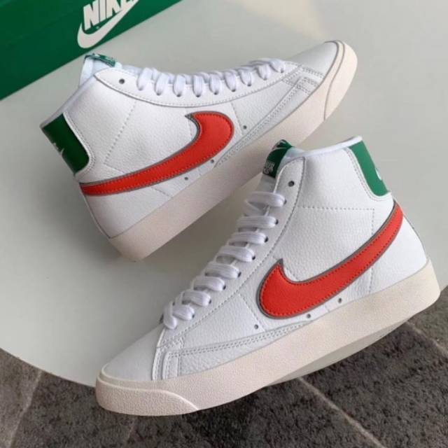 Nike Blazer Mid X Stranger Things White