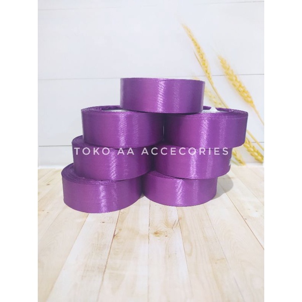 pita satin 2,5 cm PURPLE