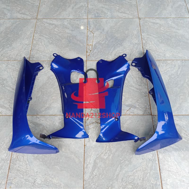 Sayap luar dalam supra fit lama Biru