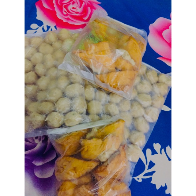 

Frozen food (paket bakso 50pcs + tahu bakso 10pcs)