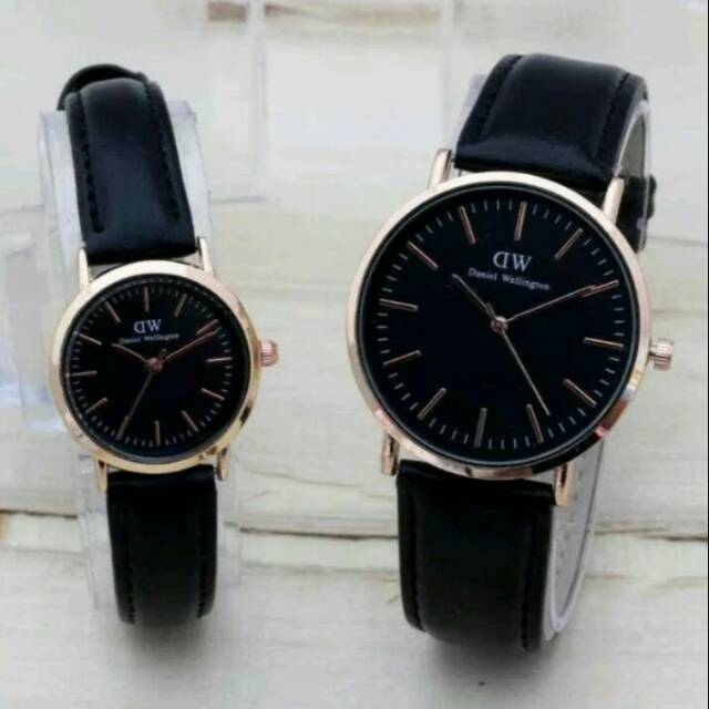 JAM TANGAN COUPLE DANIEL WELINGTON